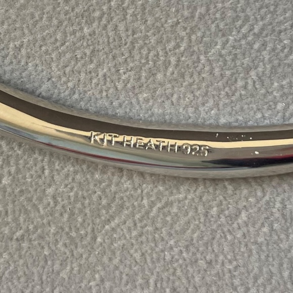 Kit Heath Sterling Silver Crescent Bar Necklace 925 - Picture 4 of 5